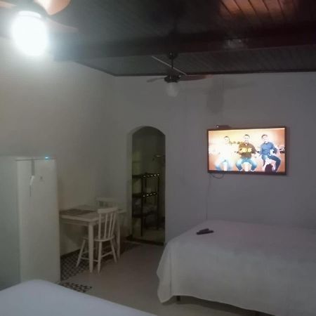 Suites Proximo Ao Rio Jaguareguava Em بيرتيوغا المظهر الخارجي الصورة