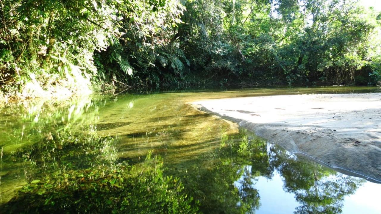 Suites Proximo Ao Rio Jaguareguava Em بيرتيوغا المظهر الخارجي الصورة